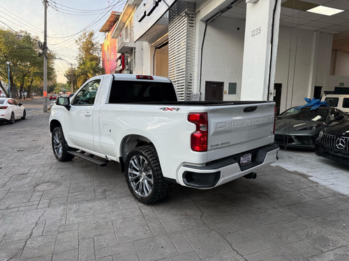 Chevrolet Cheyenne 5.3 Cab Reg Lt 4X4 At