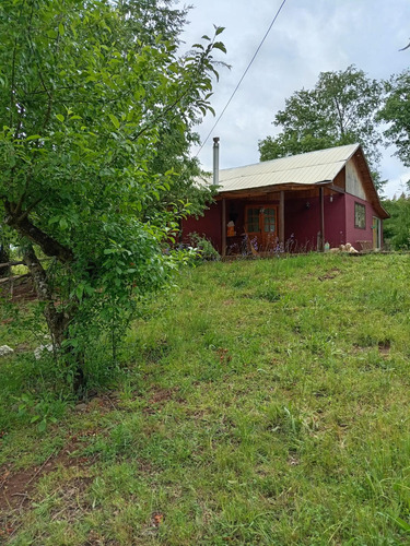 Se Vende Terreno Con Casa Sector San Lorenzo, Quilleco.