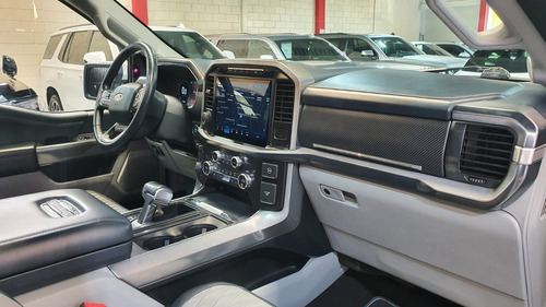 Ford Lobo Limited 3.5L Híbrido Doble Cabina