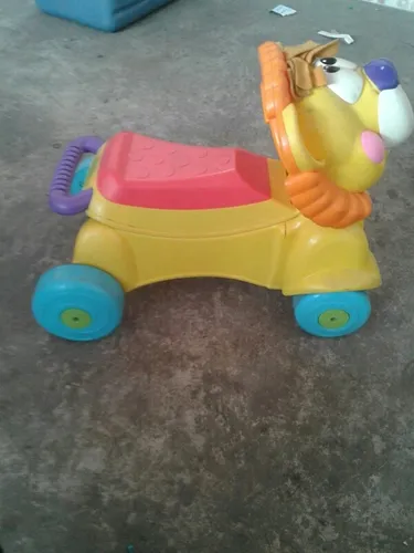 Carrito Leon Fisher Price. (Usado)