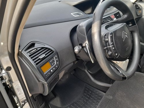 Imagem 3 de 15 de Citroën C4 Picasso 2009 2.0 5p