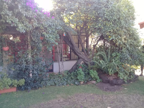 Imagen 14 de 16 de Chalet 3 Ambientes Con Garaje Pasante Y Fondo Libre