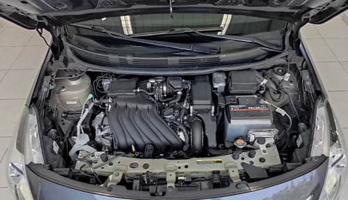 Imagem 14 de 15 de Nissan Versa 2018 1.6 16v Sv Aut. 4p