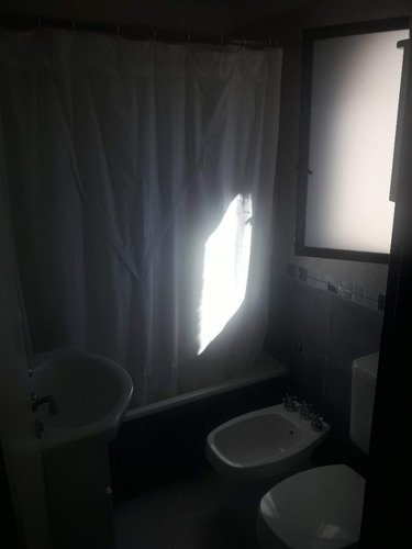 Triplex En Venta Village Muñiz 4 Ambientes C/ 2 Baños Cochera Condominio Piscina