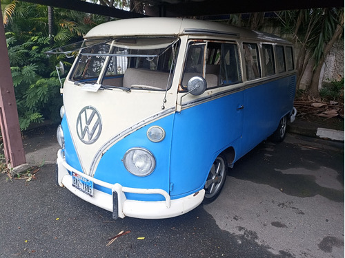 Vw Kombi Corujinha