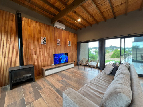 Casa En Venta Ubicada En Barrio Senderos Iv - Costa Esmeralda