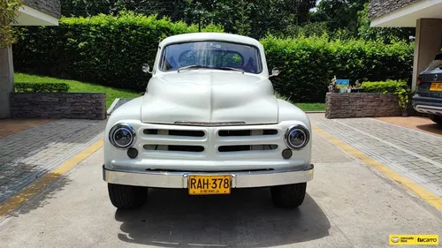 Studebaker Pick Up