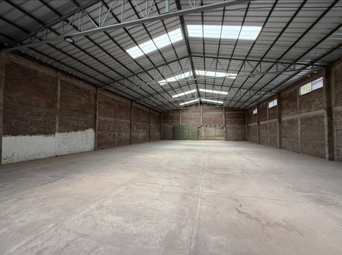 Se Arrienda Bodega