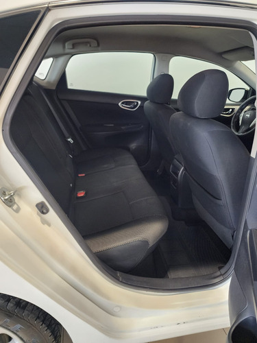 Nissan Sentra 1.8 Advance At