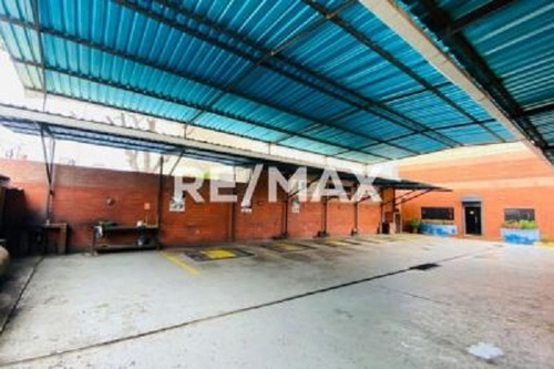 Imagen 5 de 9 de Edificio Comercial En Alquiler Valle Frio Maracaibo Marisabel Fernandez