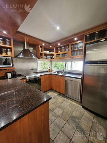 Casa En Venta 4 Amb En Parque Leloir