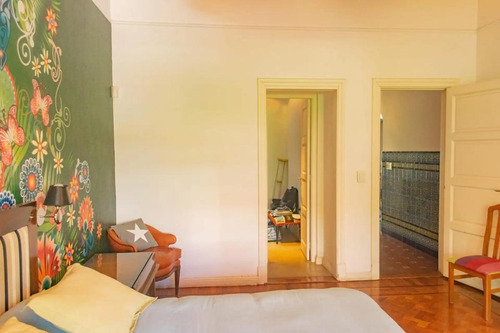 Casa En Venta - 5 Dormitorios 4 Baños - Cochera - 600mts2 - Caballito