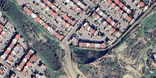 Casa En Remate Bancario En Urbivilla Del Prado Ii Tijuana Adquierela Con Un 75% De Descuento Sk15