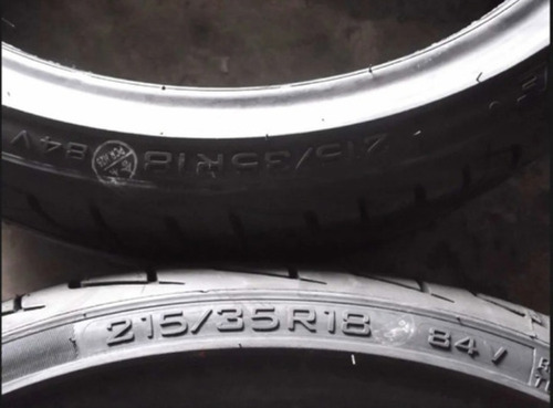Llanta 215/35r18 84v Triangle Tr968 Direccional (Usado)