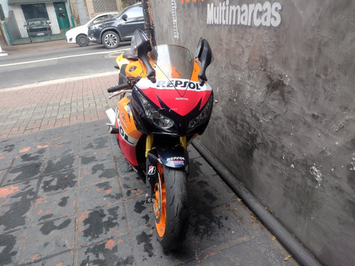 Imagem 2 de 5 de Honda Cbr 1000 Rr Repsol 2013