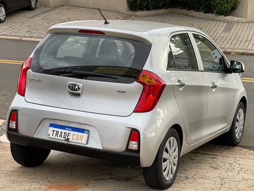 Imagem 3 de 10 de Kia Picanto 2016