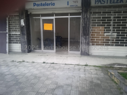 Local En Venta San Bernardino - 12/03