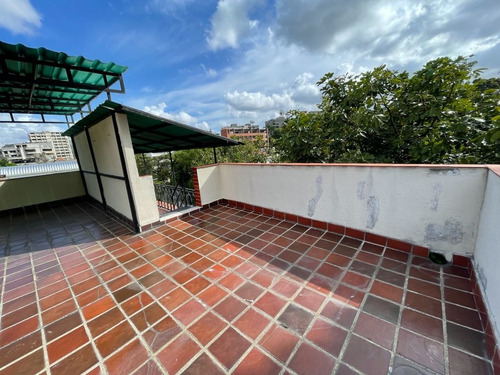 Imagen 4 de 4 de Se Alquila Casa Comercial (por Espacios) En Altamira