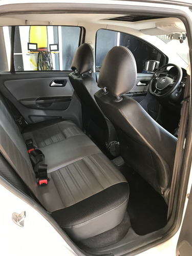 Imagen 10 de 15 de Volkswagen Suran 1.6 Highline Techo Y Cuero