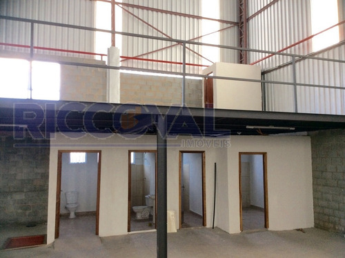 Imagem 8 de 9 de Galpão Para Aluguel, 1600.0m² - 2437