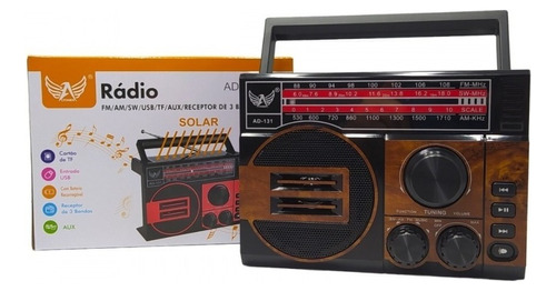 Radio Retrô Recarregável Am Fm Com Painel Solar E Lanterna Cor Marrom