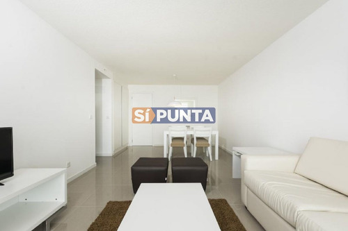 Imagen 4 de 23 de Edificio One