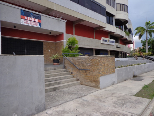 Local Comercial Centro Comercial Proa Av Principal El Parral