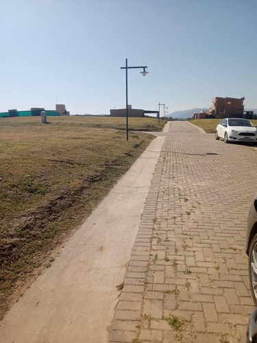 Imagen 2 de 3 de Terreno En Venta En Country Praderas Del Nogal