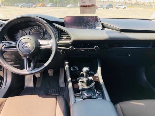 Imagen 8 de 14 de Mazda 3 2019 2.5 I Touring Sedan Mt