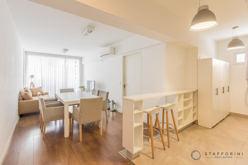 Departamento De 3 Ambientes Con Cochera Fija En Recoleta