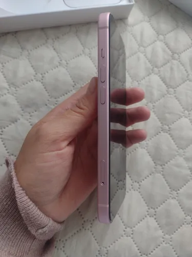 Apple iPhone 15 (256 Gb) - Rosa (Usado)