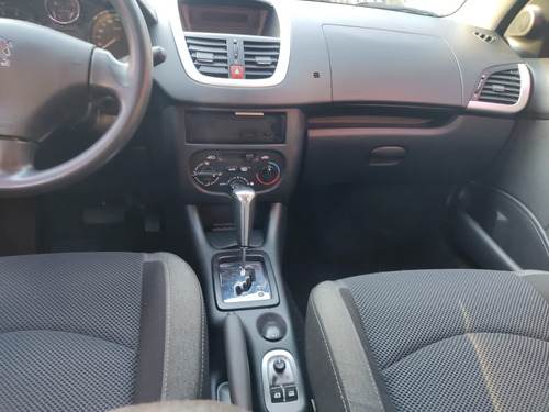 Peugeot 207 1.6 Sedan Xt Tiptronic