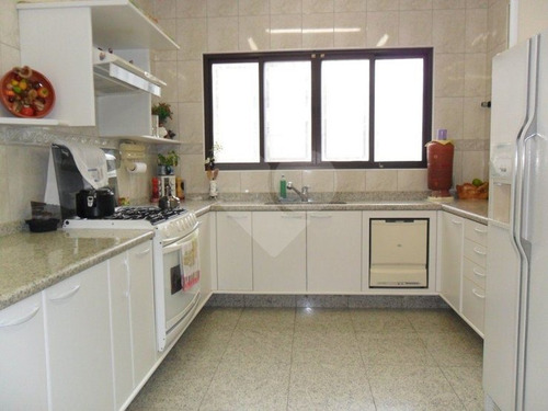 Casa Impecavél Em Rua Tranquila E Arborizada. - 353-im34126