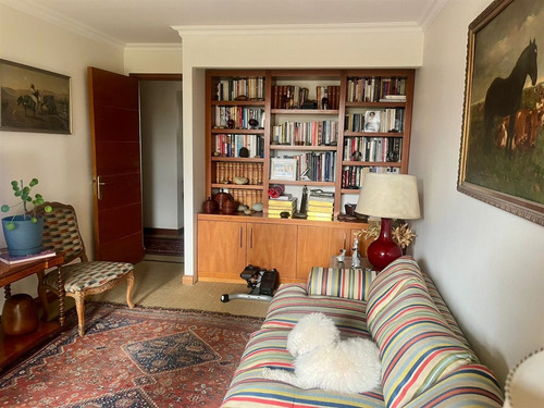 Departamento En Venta De 3 Dorm. En Lo Barnechea