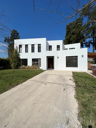 Imagen 1 de 27 de Casa En Alquiler En El Encuentro, General Pacheco, Tigre