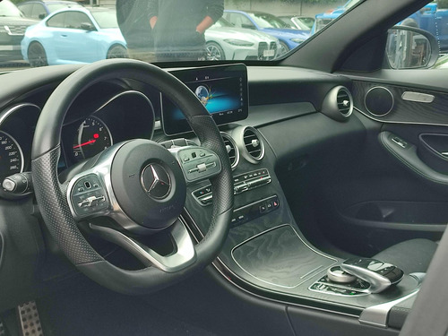 Mercedes-benz C300 Sedan 2.0 At 2019
