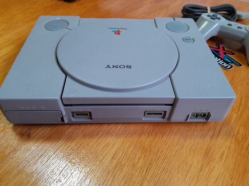 Playstation 1 Fat + Xstation Ode + Controle Original Cinza