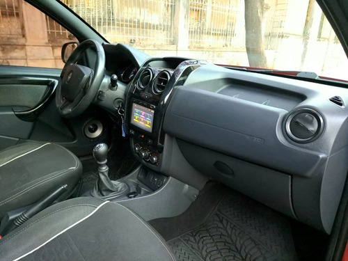 Imagen 10 de 25 de Renault Oroch 2.0 Privilege Gnc