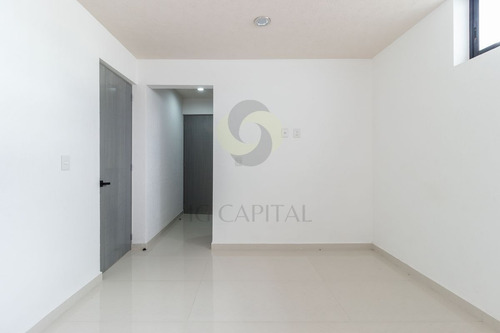 Imagen 9 de 22 de Casa En Zibatá Con Sótano Y Gran Jacuzzi