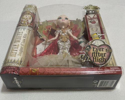 Ever After High Apple White Royally