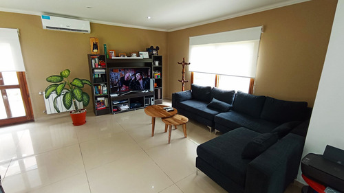 Imagen 12 de 30 de Venta Casa 4 Ambientes Con Pileta Y Gran Quincho