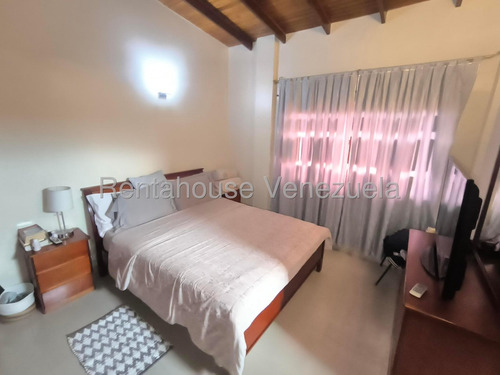Maria Elena Latouche Vende Casa En San Diego La Cumaca, Mels 25-24767