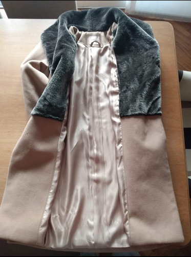 Campera Tapado Sabrina Talle 44 (Usado)