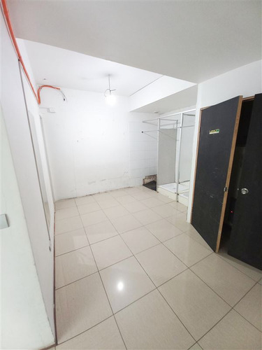 Local Comercial En Arriendo En Providencia