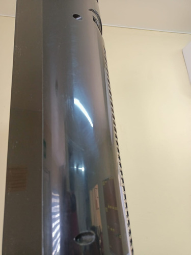 Imagen 8 de 9 de Ventilador Seminuevo De Torre Beckon 117cm + Control Remoto