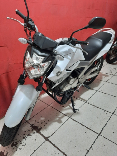 Imagem 1 de 15 de Yamaha Ys250 Fazer 2014 Super Conservada