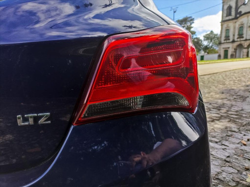 Imagem 8 de 15 de Onix 1.4 Mpfi Ltz 8v Flex 4p Automático