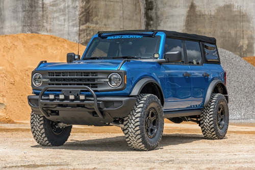 Imagen 9 de 10 de Barra Led 40 C/base De Techo Rough Country Ford Bronco 2022+