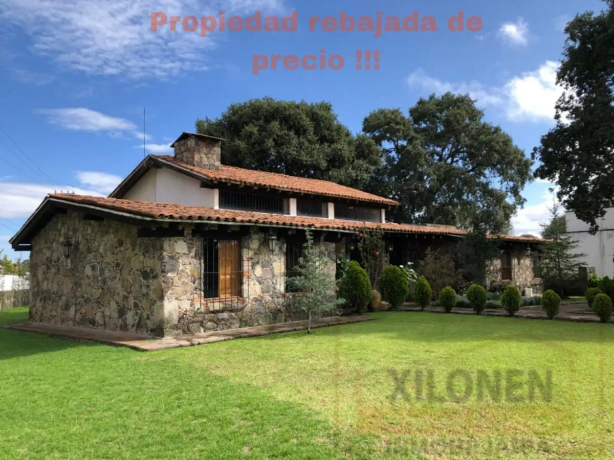 Rancho Privilegiado Con Bella Ecología: Buena Ubicación, Bonita Casa Colonial, Zona Campirana Arbolada Y Tranquila. Todos Los Servicios. Inversión Patrimonial. ¡¡¡ Precio Rebajado De Oportunidad !!!