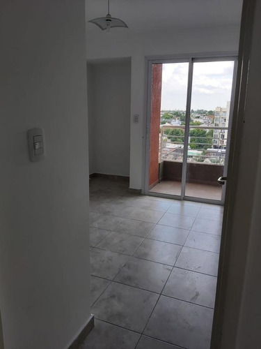 Imagen 8 de 20 de Departamento - Moron